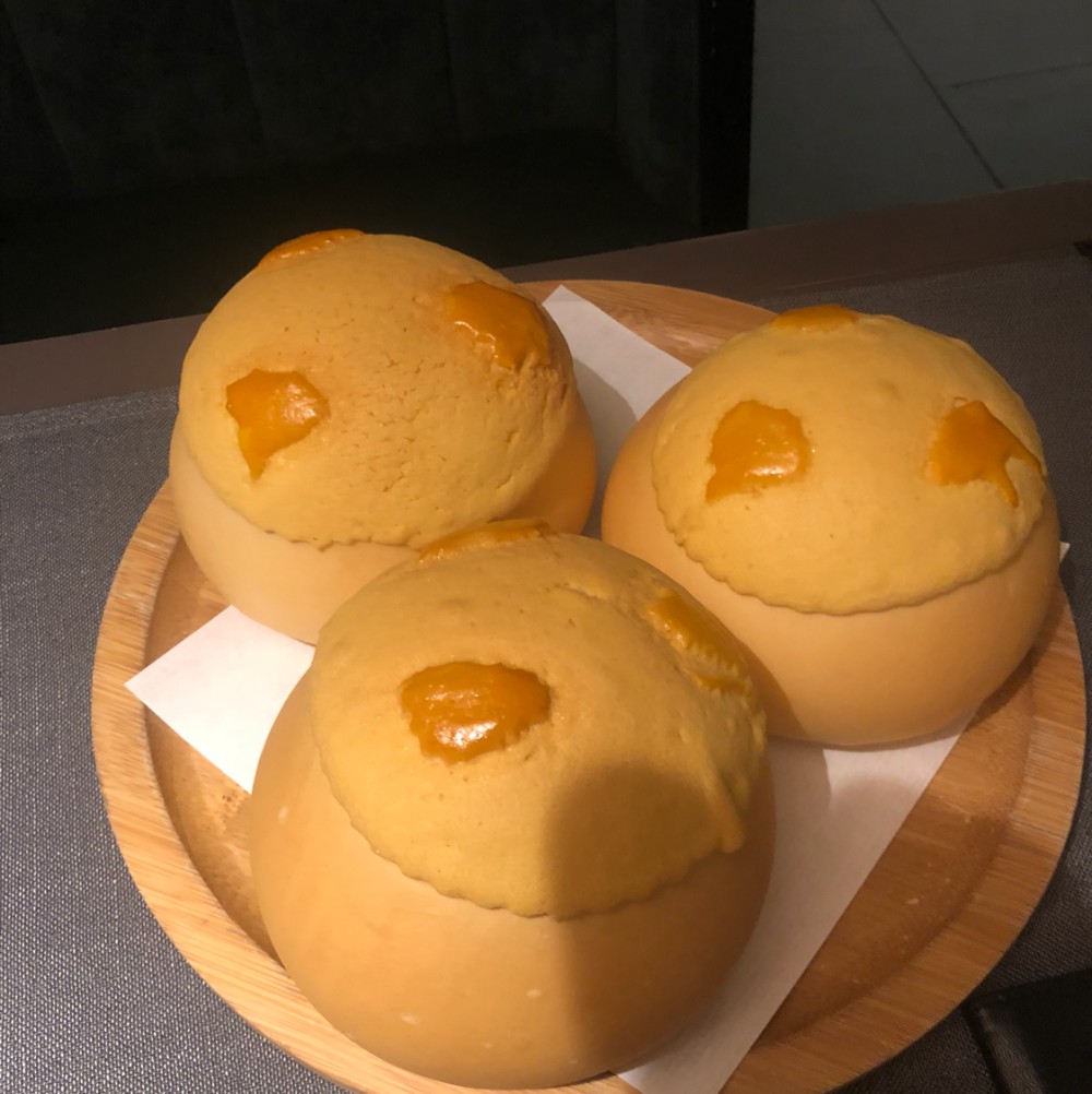 怪里怪气封面